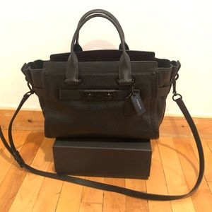 Black leather Coach Swagger tote